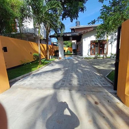 Villa Delorenta Anuradhapura Exterior foto