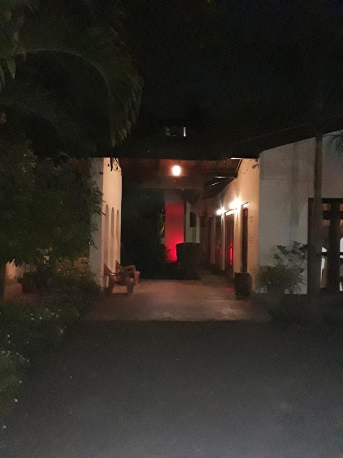 Villa Delorenta Anuradhapura Exterior foto